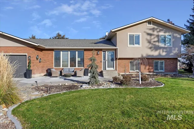 $475,000 | 992 East 300th Street North, Declo, ID 83323