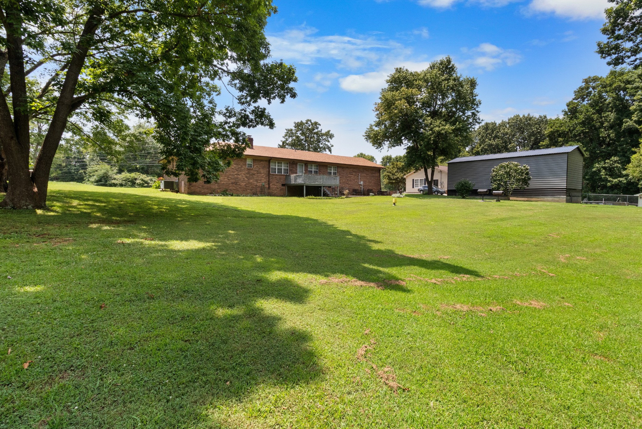 293 Rossview Road Clarksville, TN 37043 - Photo 10 of 33 Gallery Image 10