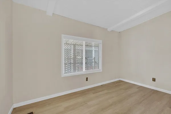 $280,000 | 1075-1075 Space Park Way, Mountain View, CA 94043