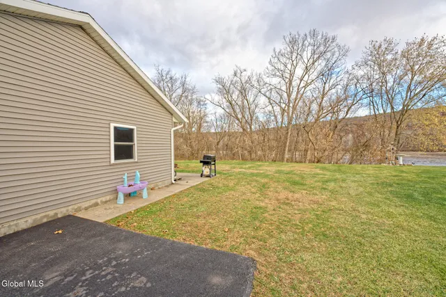 $419,000 | 36-38 Riverview Drive, Rotterdam, NY 12150