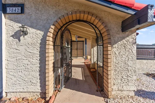 $522,000 | 3842 Higley Street, Las Vegas, NV 89103