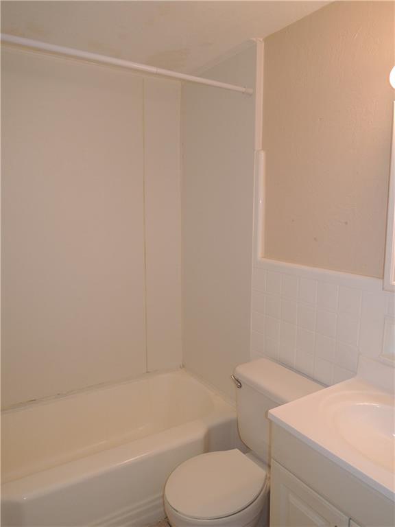 1814 Borland Road Pittsburgh, PA 15243 - Photo 8 of 14