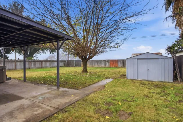 $429,900 | 1805 Myrtlewood Drive, Ceres, CA 95307