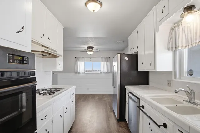 $429,900 | 1805 Myrtlewood Drive, Ceres, CA 95307