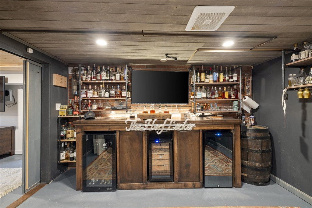 36 Bayview Road Marblehead, MA 01945 - Photo 21 of 26