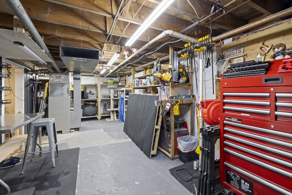 36 Bayview Road Marblehead, MA 01945 - Photo 23 of 26