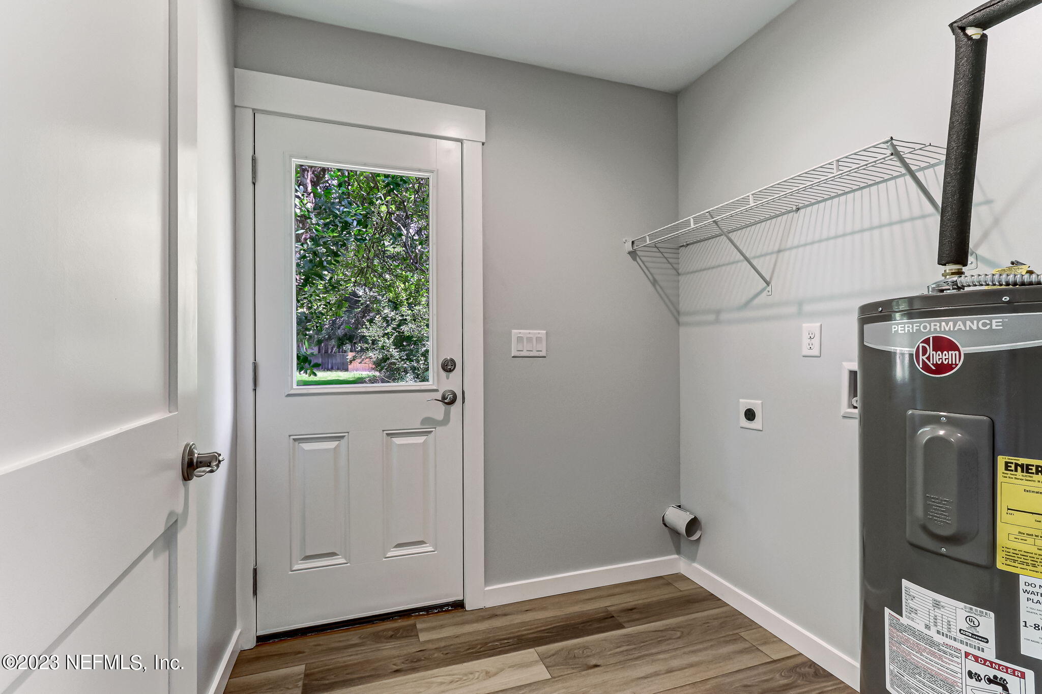 45115 South Mickler Street Callahan, FL 32011 - Photo 23 of 24 a view of an entryway with wooden floor