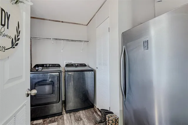 $350,000 | 334 Lake Whitney Drive, Whitney, TX 76692