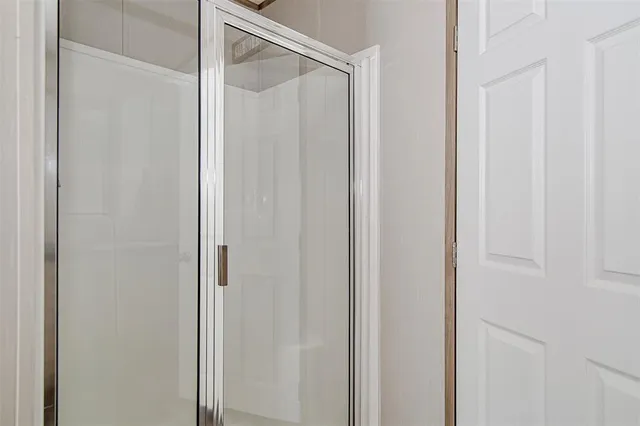 $350,000 | 334 Lake Whitney Drive, Whitney, TX 76692