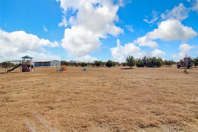 $350,000 | 334 Lake Whitney Drive, Whitney, TX 76692