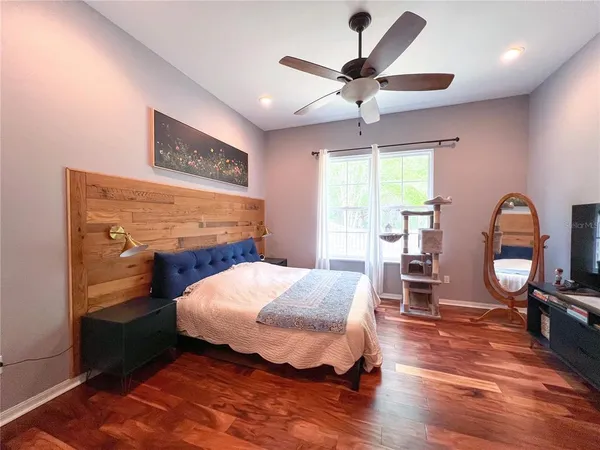 $2,700 | 14636 Northwest 27th Place, Newberry, FL 32669