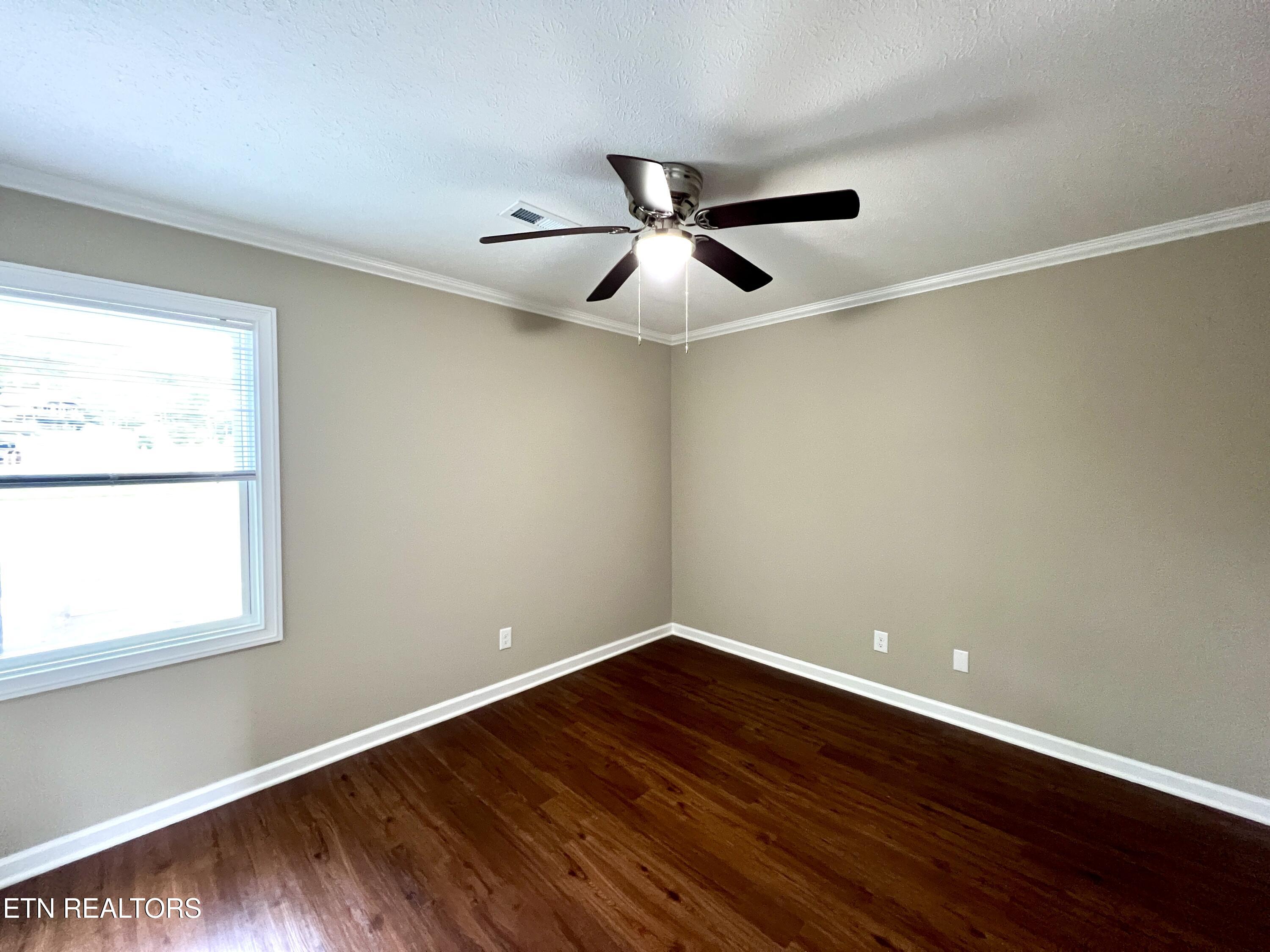 3769 Wears Valley Road, Unit 1 Sevierville, TN 37862 - Photo 8 of 24 20251007_180450174_iOS