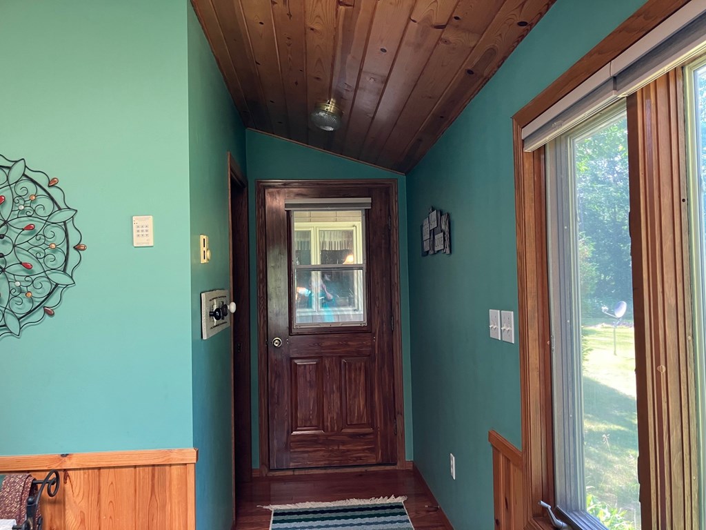 2013 Taube Road Sturgeon Bay, WI 54235 - Photo 9 of 43 Gallery Image 9