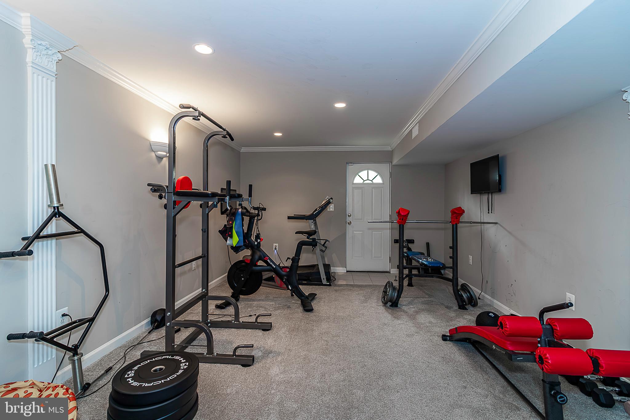 15521 Wheatfield Road Woodbridge, VA 22193 - Photo 34 of 39 Recreation Room in the basement