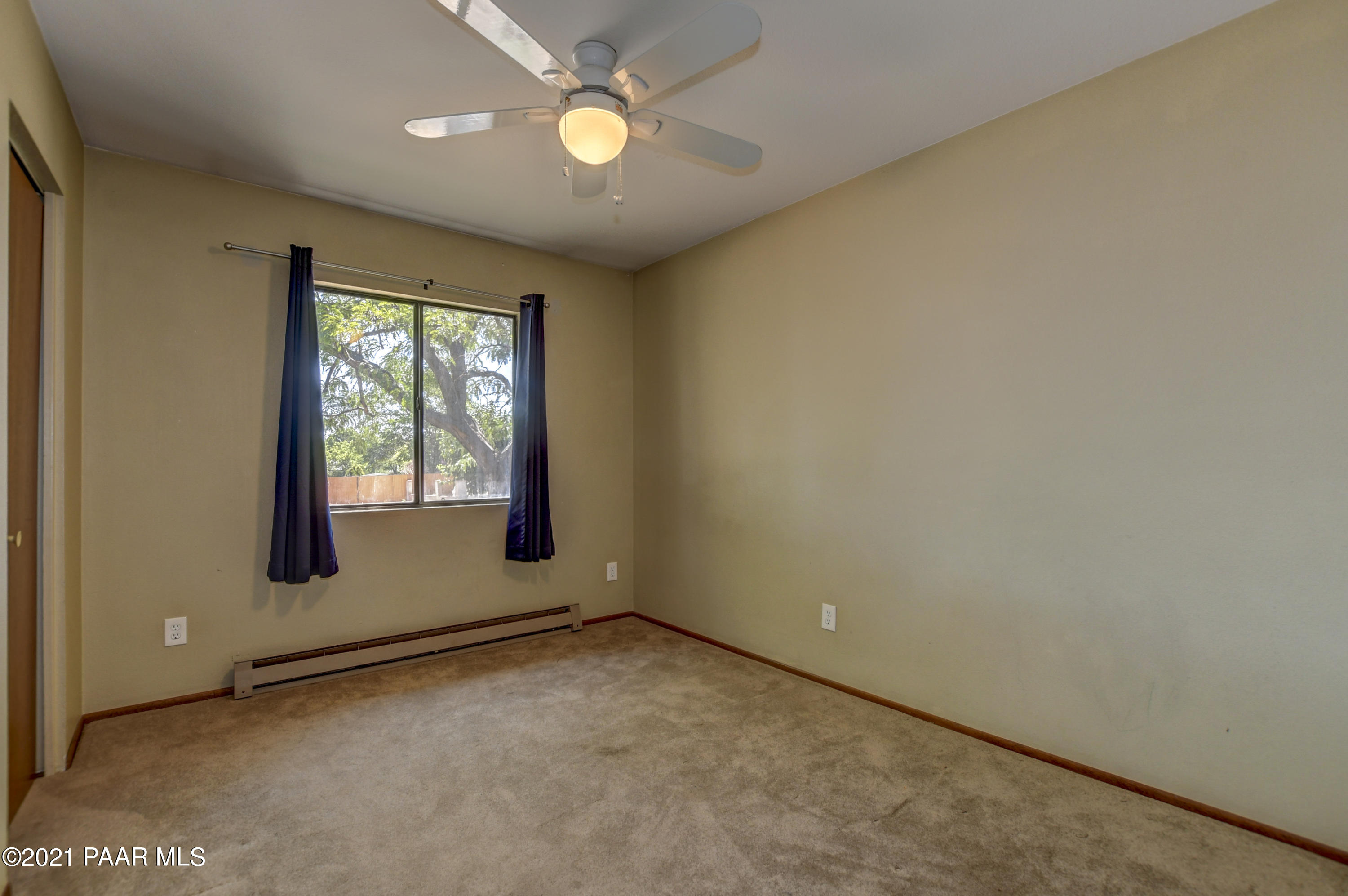 3420 North Tower Road Prescott Valley, AZ 86314 - Photo 15 of 30 015_Guest Bedroom 1