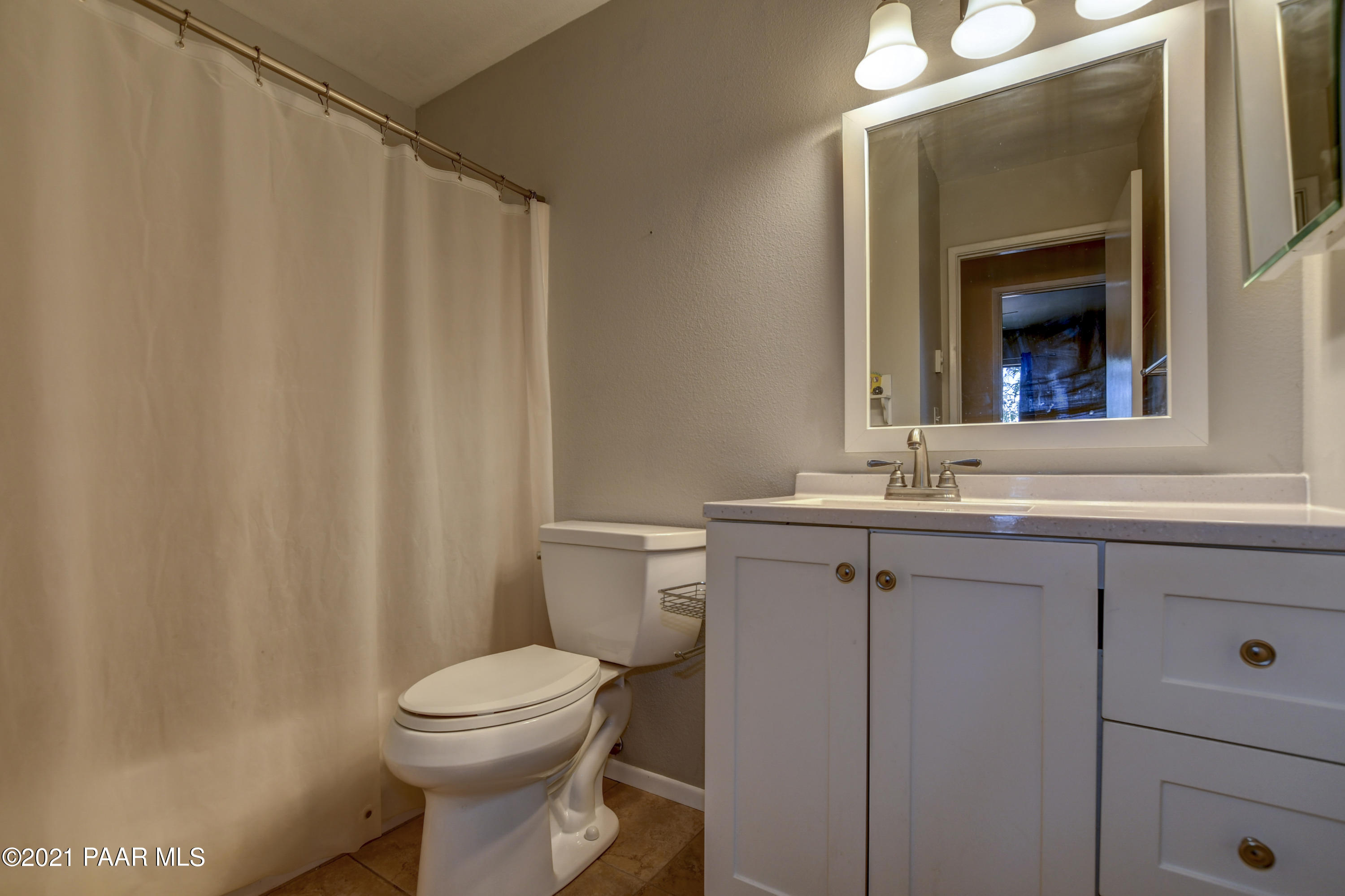 3420 North Tower Road Prescott Valley, AZ 86314 - Photo 17 of 30 017_Guest Bathroom