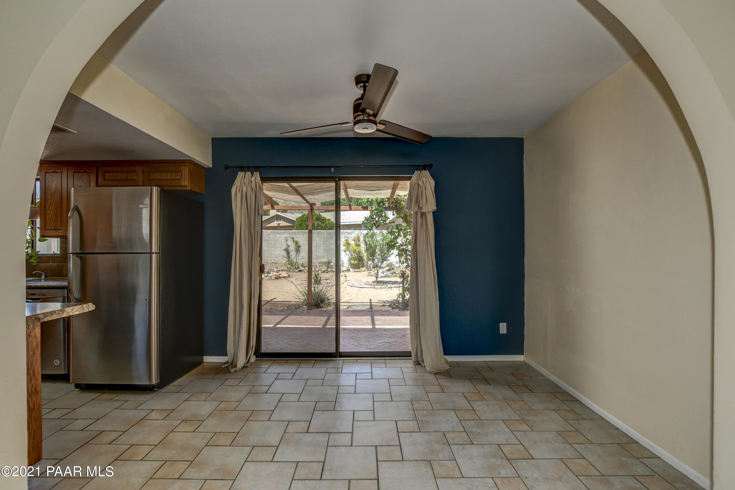 3420 North Tower Road Prescott Valley, AZ 86314 - Photo 7 of 30 007_Dining Room w Archway