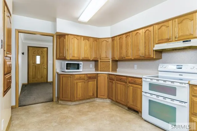 $339,000 | 524 Curtis Street, Blackfoot, ID 83221