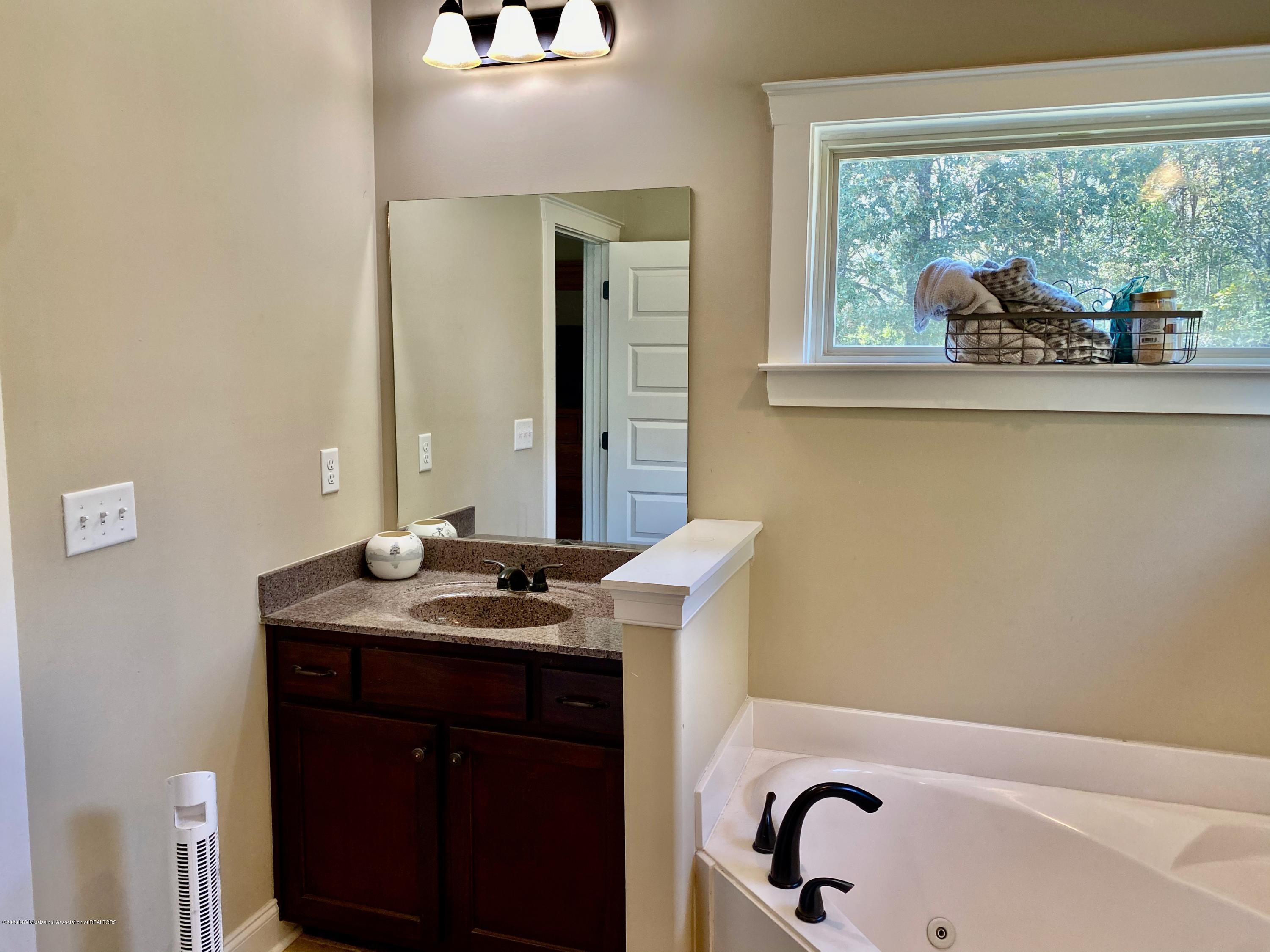4795 Treadway Road Hernando, MS 38632 - Photo 14 of 29 IMG_6879