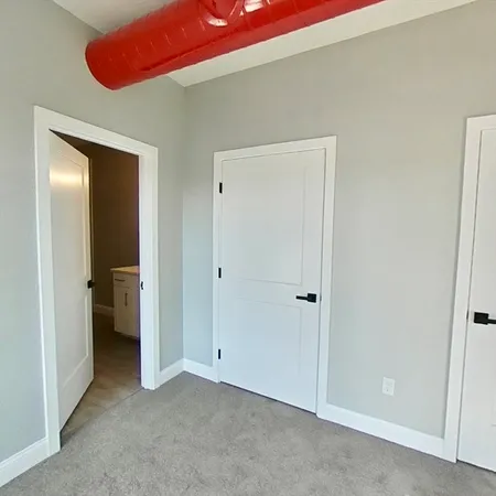 $2,695 | 15 Oak Street, Unit 202, Needham, MA 02492