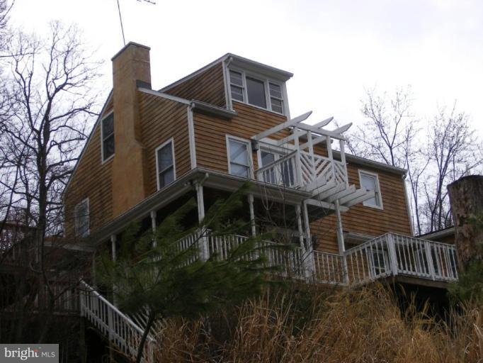 223 Steps To Heaven Road Linden, VA 22642 - Photo 2 of 30 Exterior #2