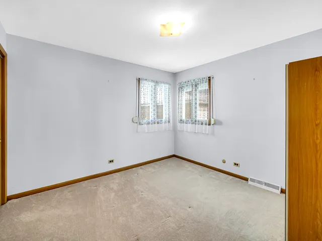$395,000 | 7660 West Talcott Avenue, Chicago, IL 60631