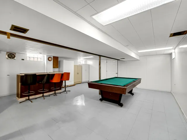 $395,000 | 7660 West Talcott Avenue, Chicago, IL 60631