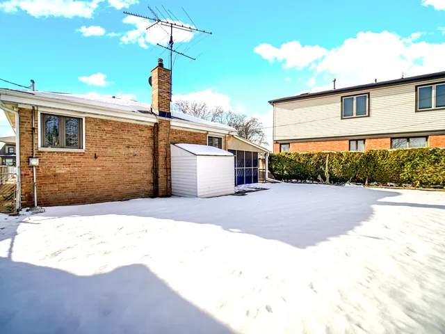 $395,000 | 7660 West Talcott Avenue, Chicago, IL 60631