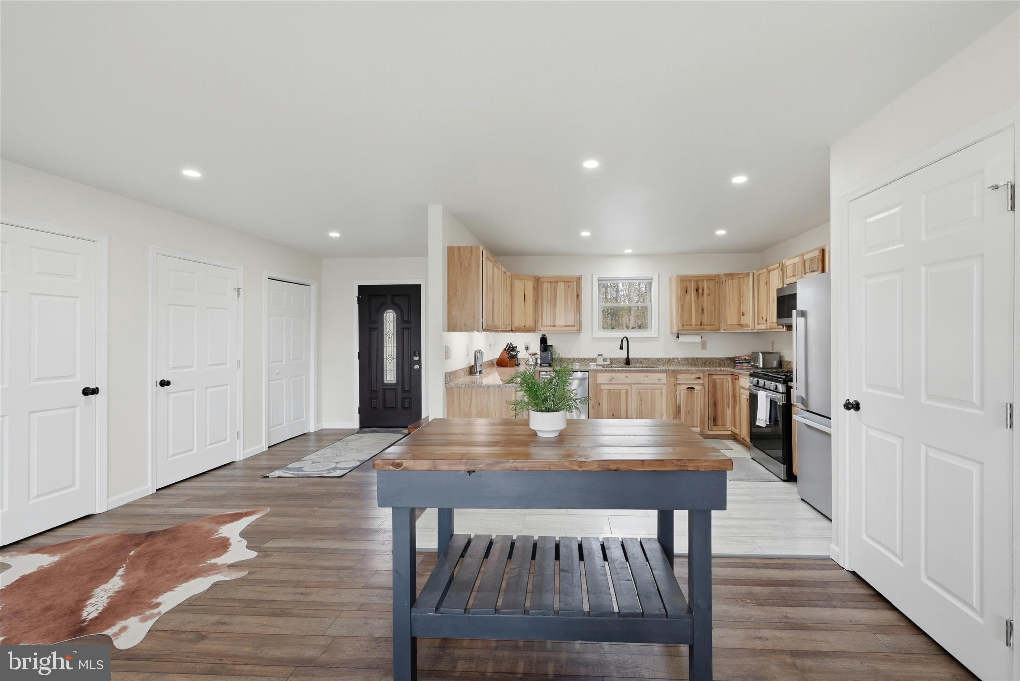 8258 Supinlick Ridge Road Basye, VA 22842 - Photo 16 of 65 Kitchen