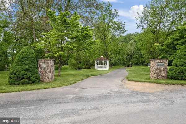 $415,000 | 8258 Supinlick Ridge Road, Basye, VA 22842