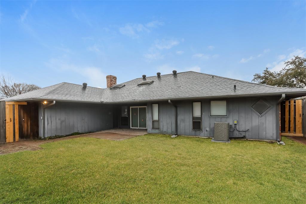 2804 Quail Ridge Drive, Unit D Carrollton, TX 75006 - Photo 15 of 16