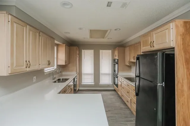 $2,955 | 2804 Quail Ridge Drive, Unit D, Carrollton, TX 75006