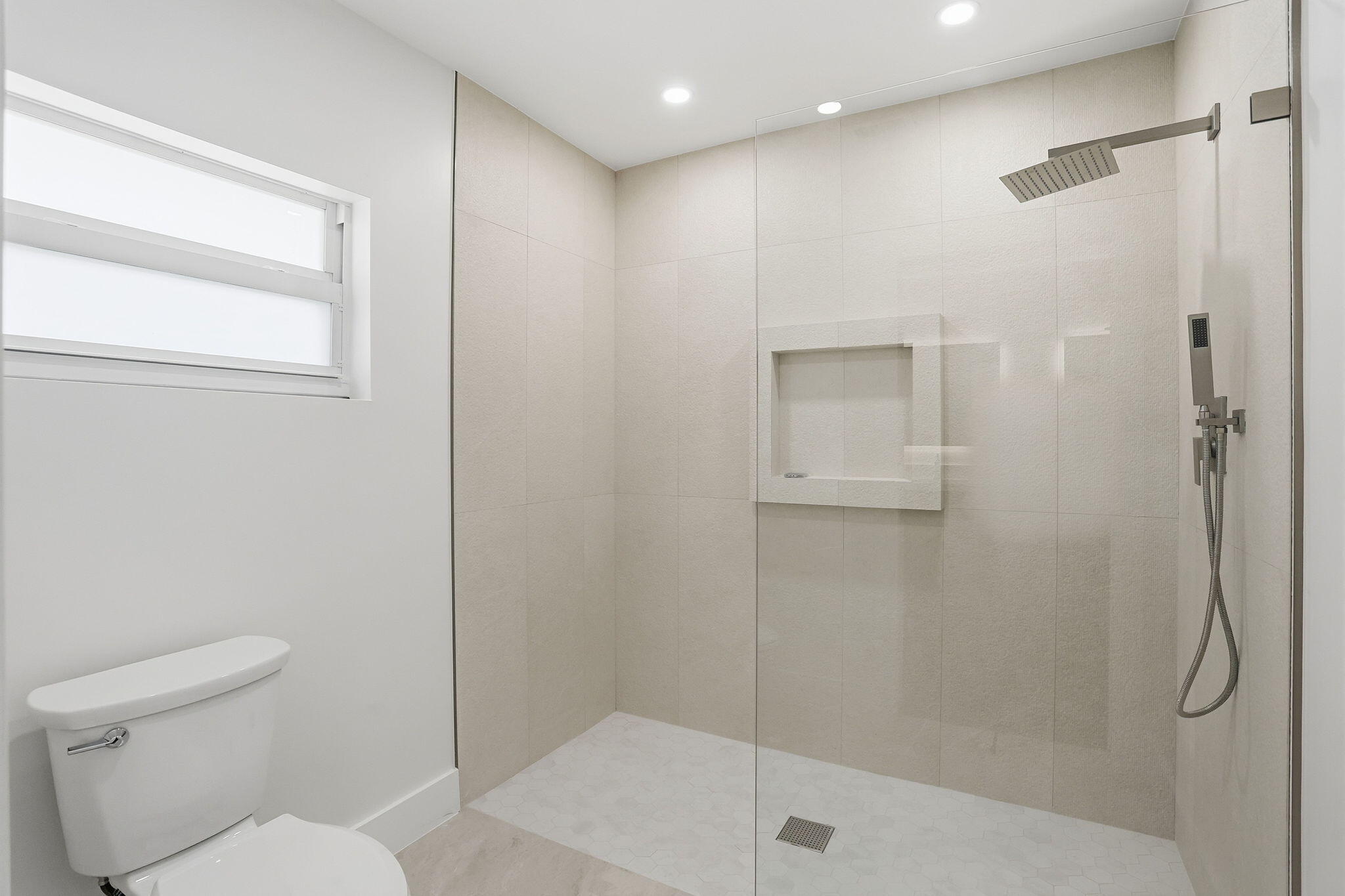 6389 Casabella Lane Boca Raton, FL 33433 - Photo 16 of 48 42-web-or-mls-0E2A0545