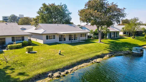 $699,900 | 6389 Casabella Lane, Boca Raton, FL 33433