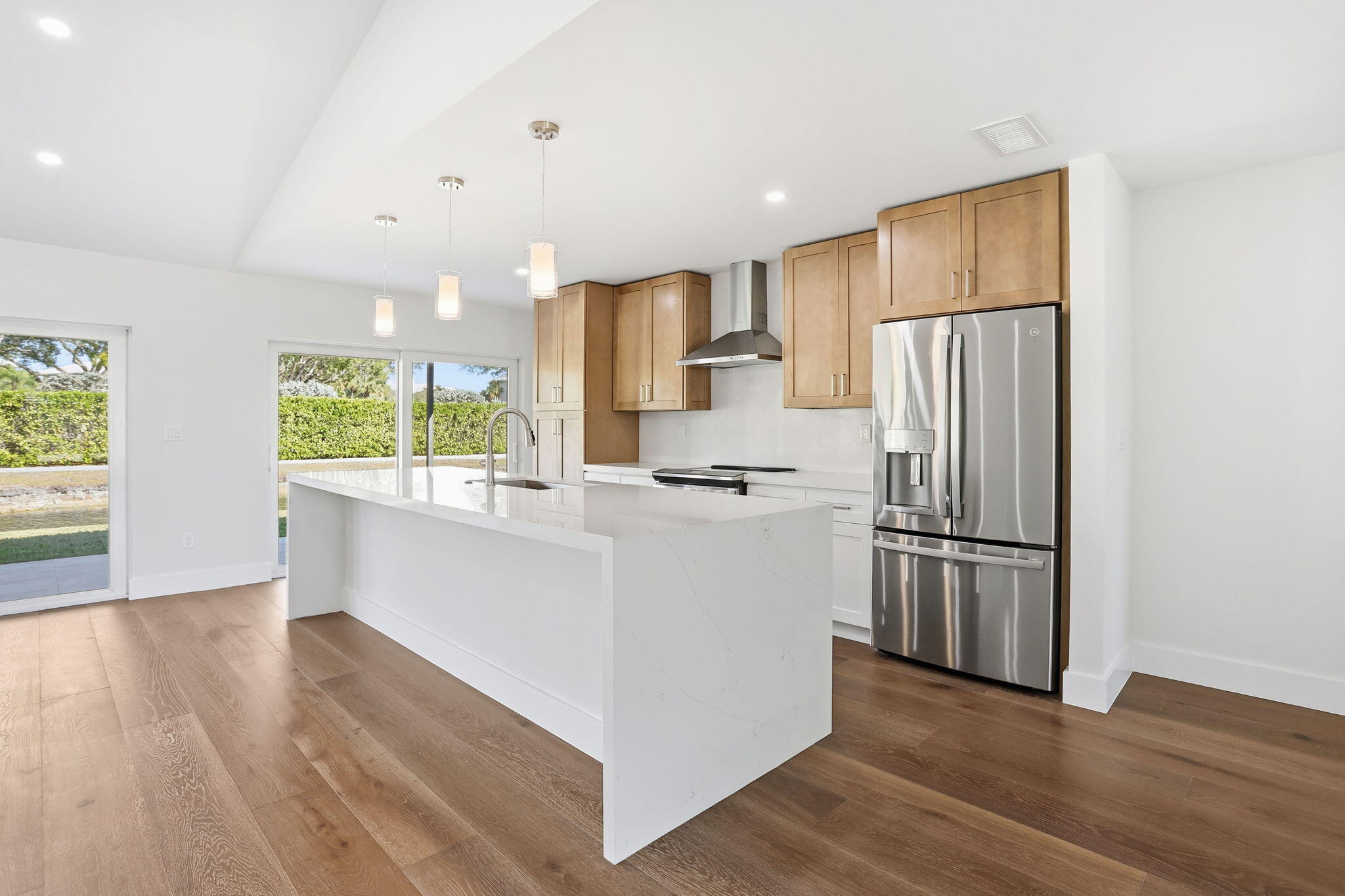 6389 Casabella Lane Boca Raton, FL 33433 - Photo 4 of 48 23-web-or-mls-0E2A0488