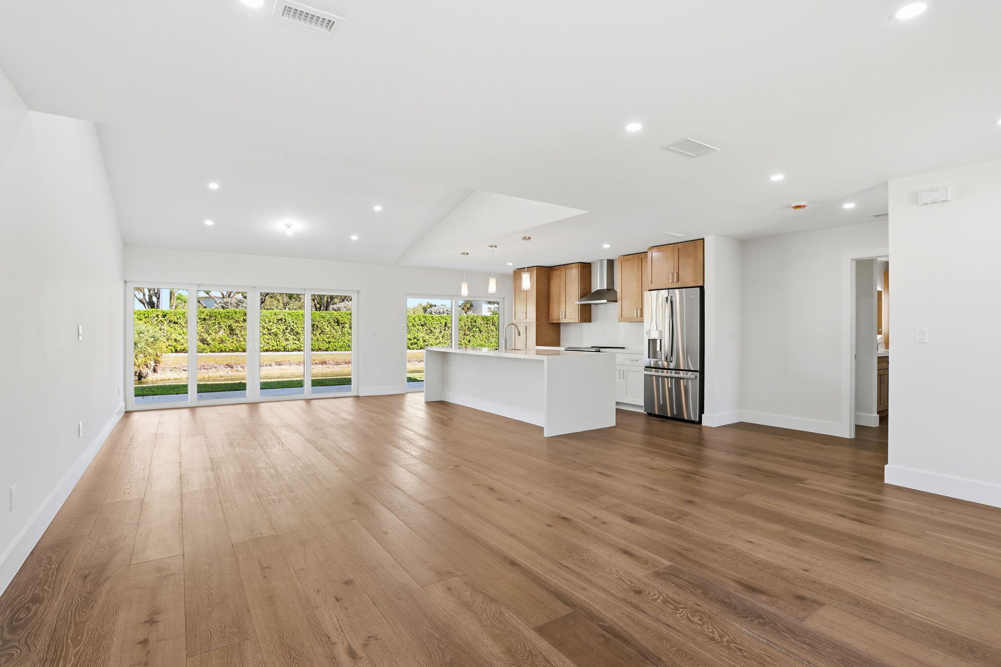 6389 Casabella Lane Boca Raton, FL 33433 - Photo 5 of 48 22-web-or-mls-0E2A0485