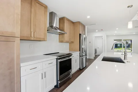 $699,900 | 6389 Casabella Lane, Boca Raton, FL 33433