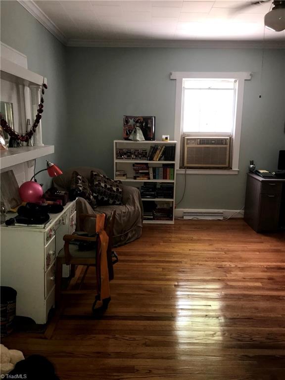 201 Periwinkle Road Eden, NC 27288 - Photo 19 of 48 Hallway