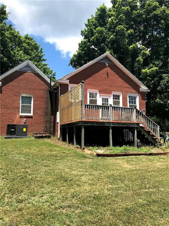 201 Periwinkle Road Eden, NC 27288 - Photo 46 of 48 Back view