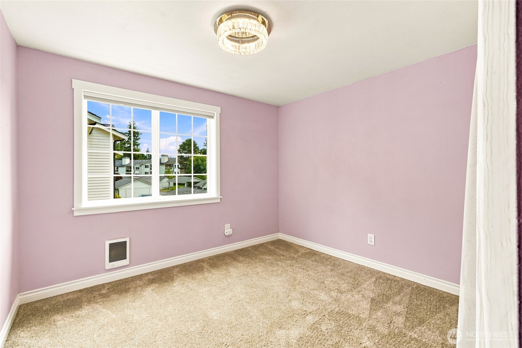 12404 East Gibson Road, Unit L306 Everett, WA 98204 - Photo 20 of 37 Gallery Image 20