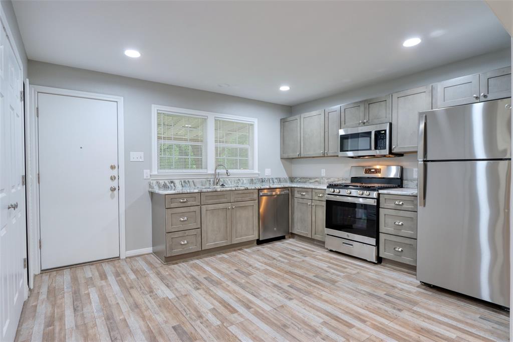 1545 Reuter Avenue Waco, TX 76708 - Photo 13 of 31