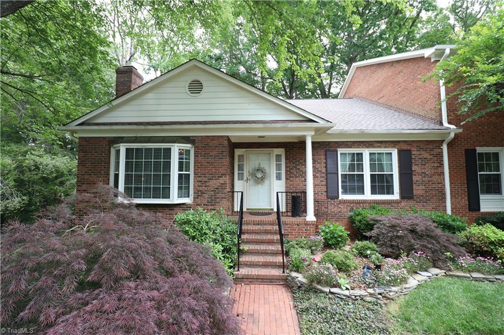 540 Lindley Road Greensboro, NC 27410 - Photo 1 of 29 End unit