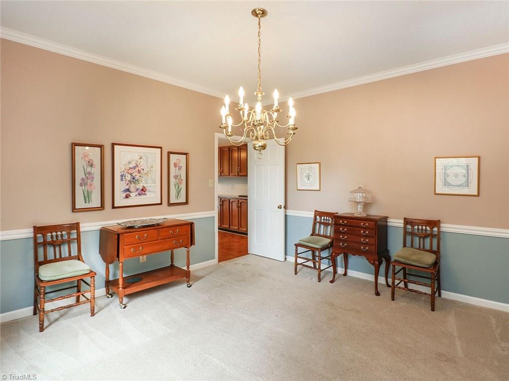 540 Lindley Road Greensboro, NC 27410 - Photo 7 of 29 Dining room access to kitchen