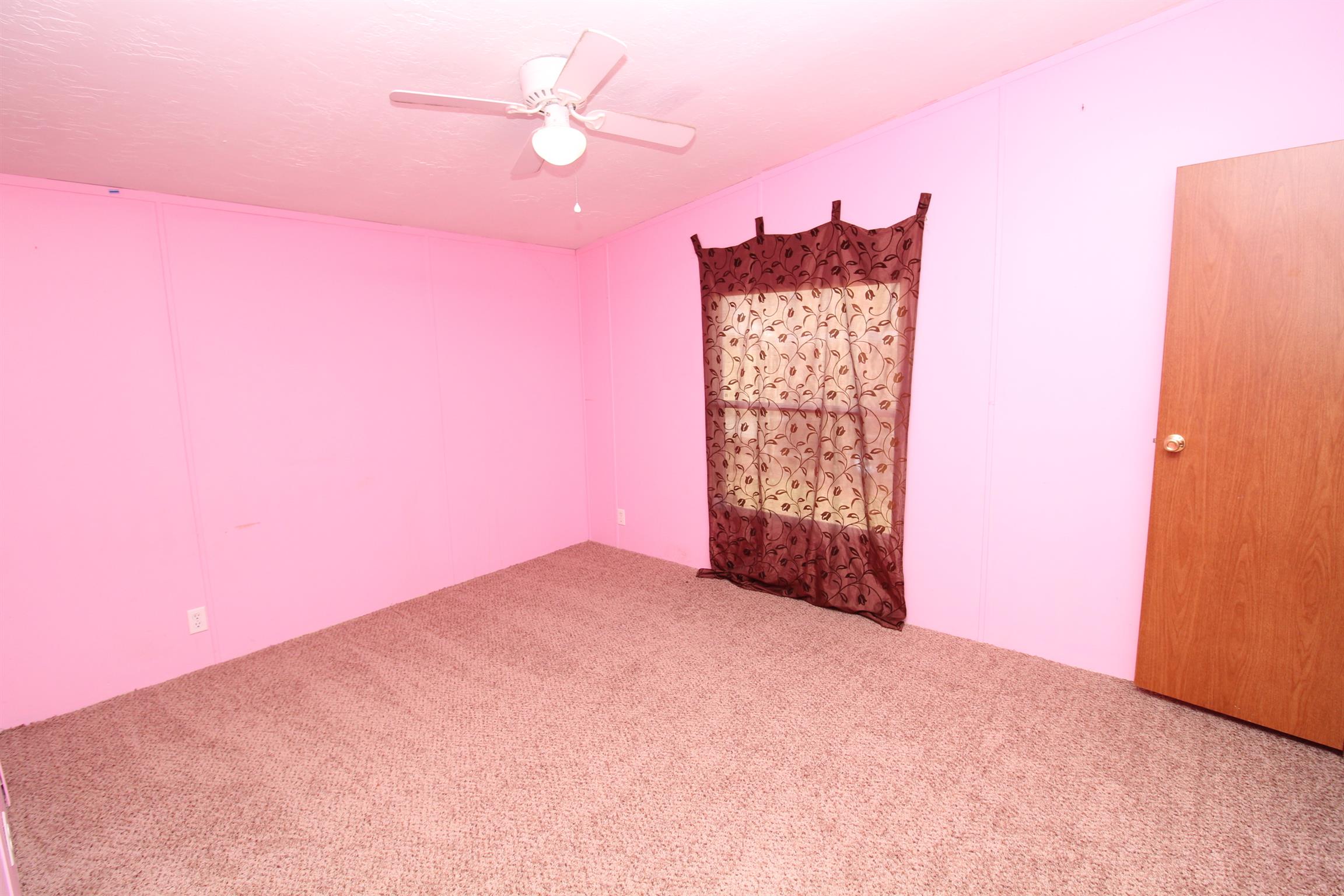 1333 Good Hope Cemetery Road Oak Grove, KY 42262 - Photo 7 of 11 a view of empty room with a fan