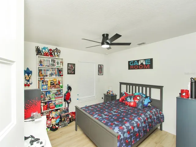 $749,900 | 7561 Lake Andrea Circle, Mount Dora, FL 32757