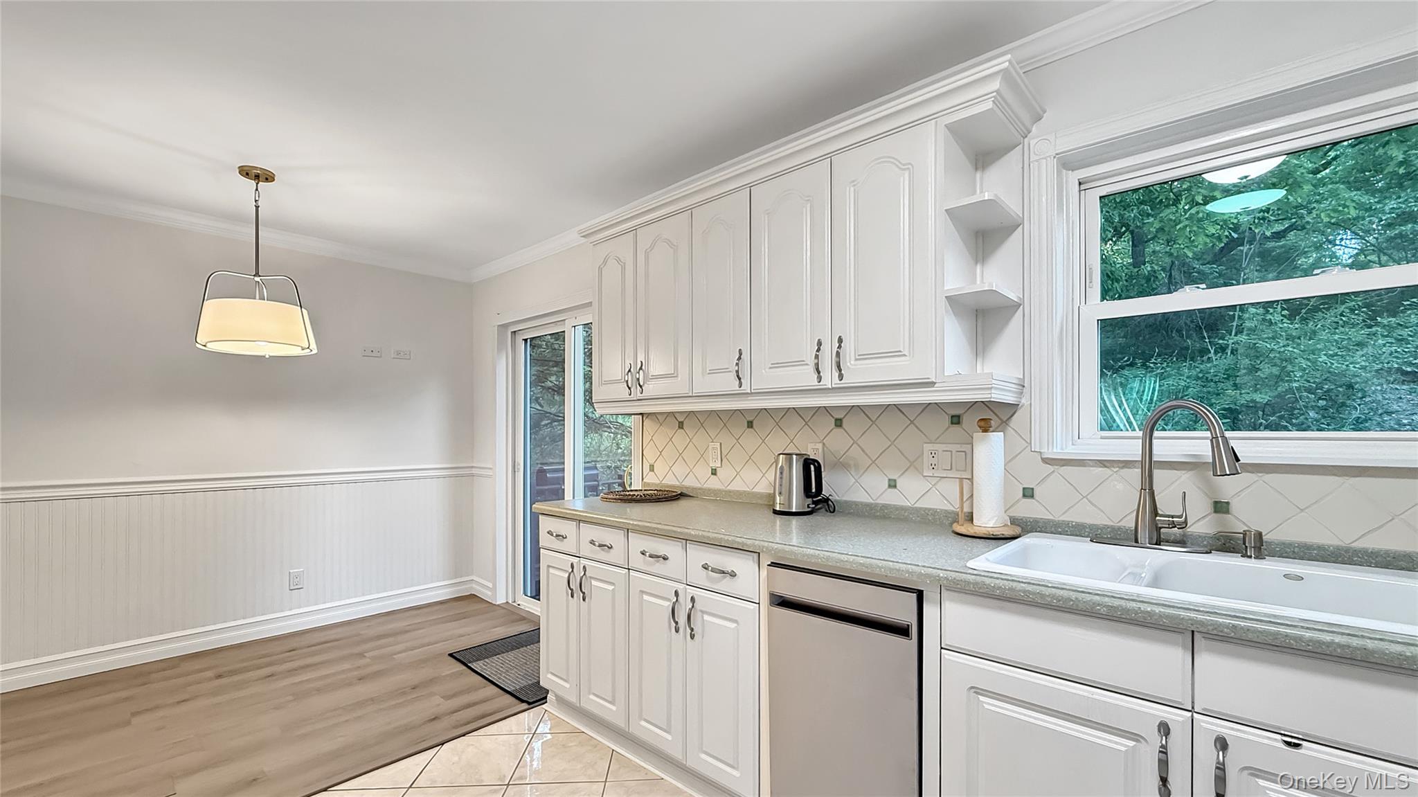 3 Forge Gate Drive, Unit B6A Cold Spring, NY 10516 - Photo 5 of 12 Updated Kitchen