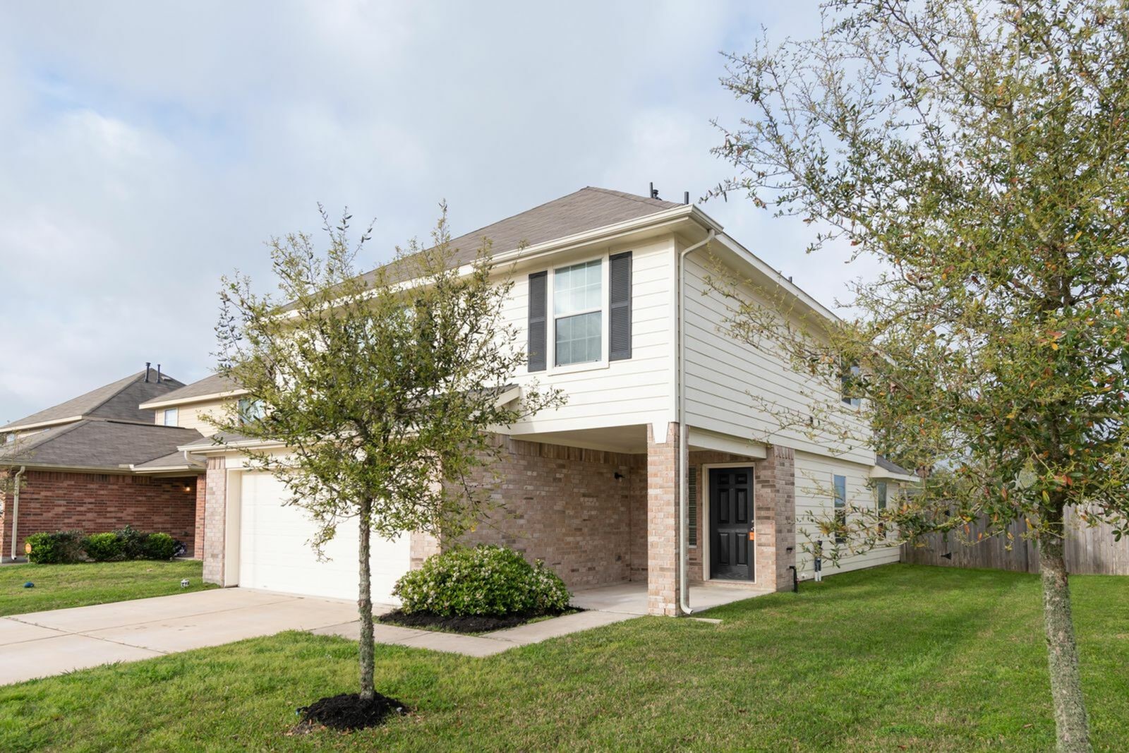 5310 Rio Ramos Street Rosharon, TX 77583 - Photo 2 of 17 Gallery Image 2