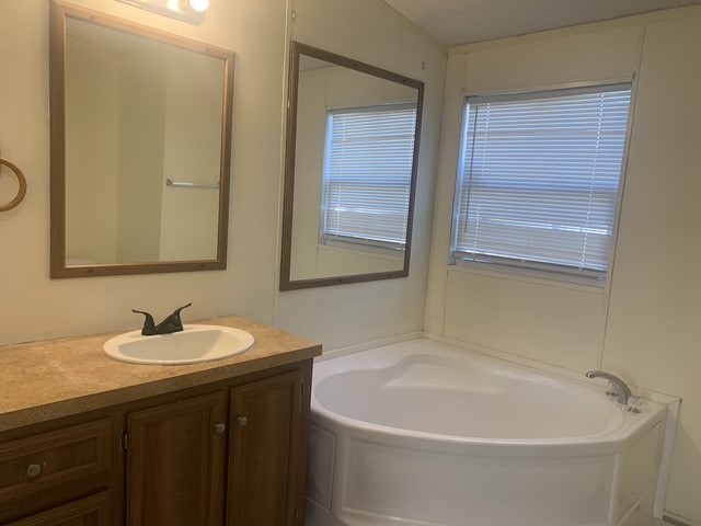 31816 Waller Tomball Road, Unit 25 Waller, TX 77484 - Photo 14 of 16 Bathroom 2