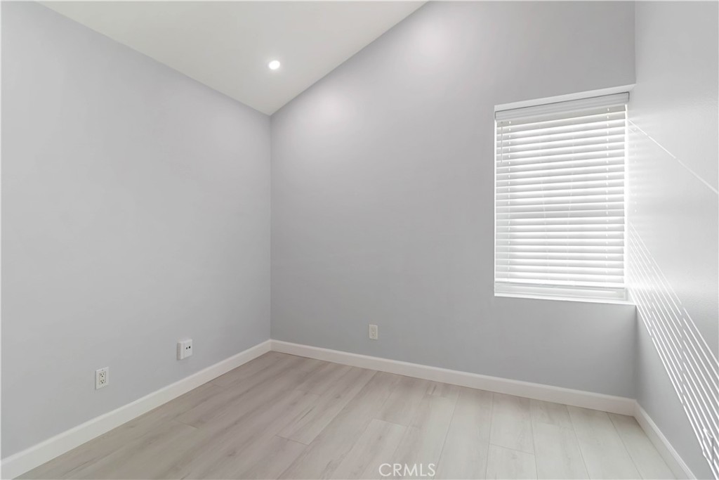 19853 Collins Road Canyon Country, CA 91351 - Photo 26 of 43