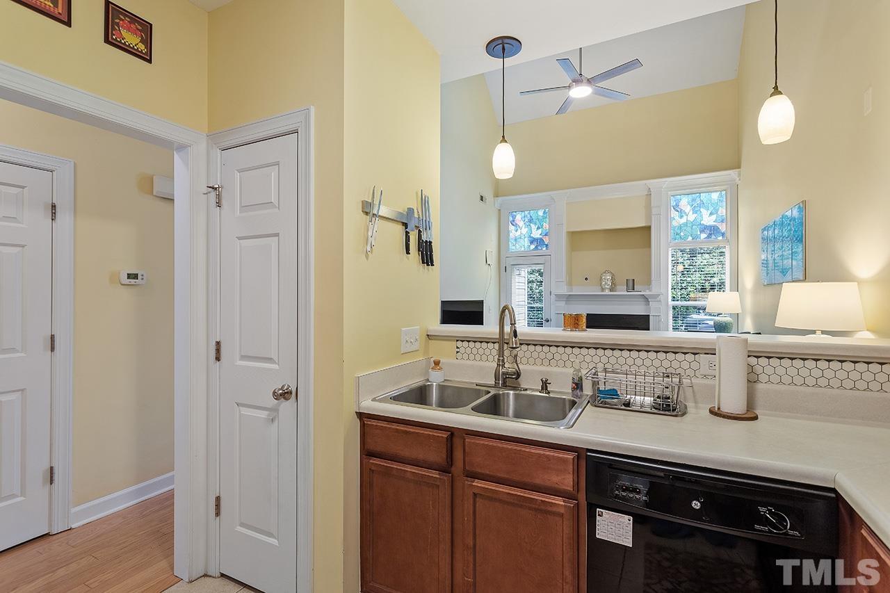 4807 Landover Vale Way Raleigh, NC 27616 - Photo 13 of 38 Gallery Image 13